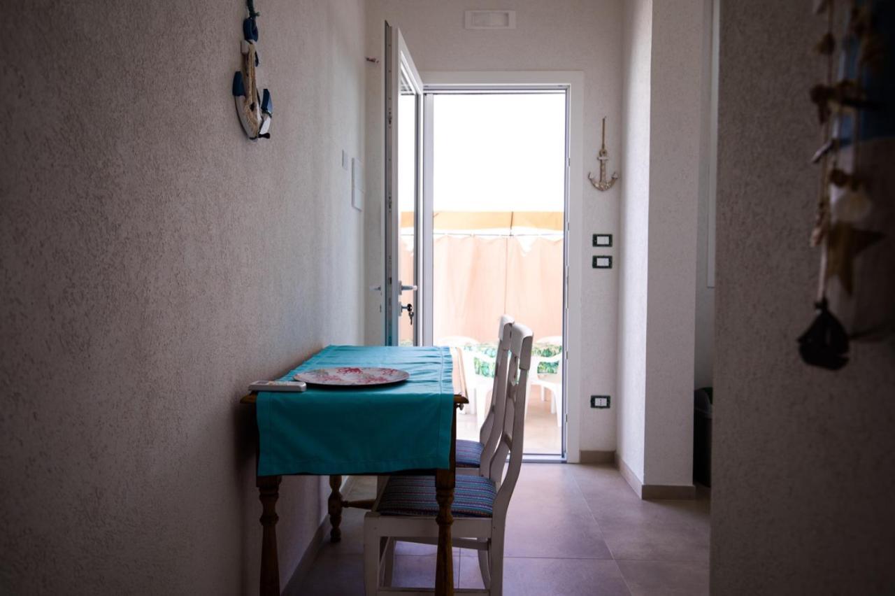 La Casa Di Zia Dedera Leilighet Torre Santa Sabina Eksteriør bilde
